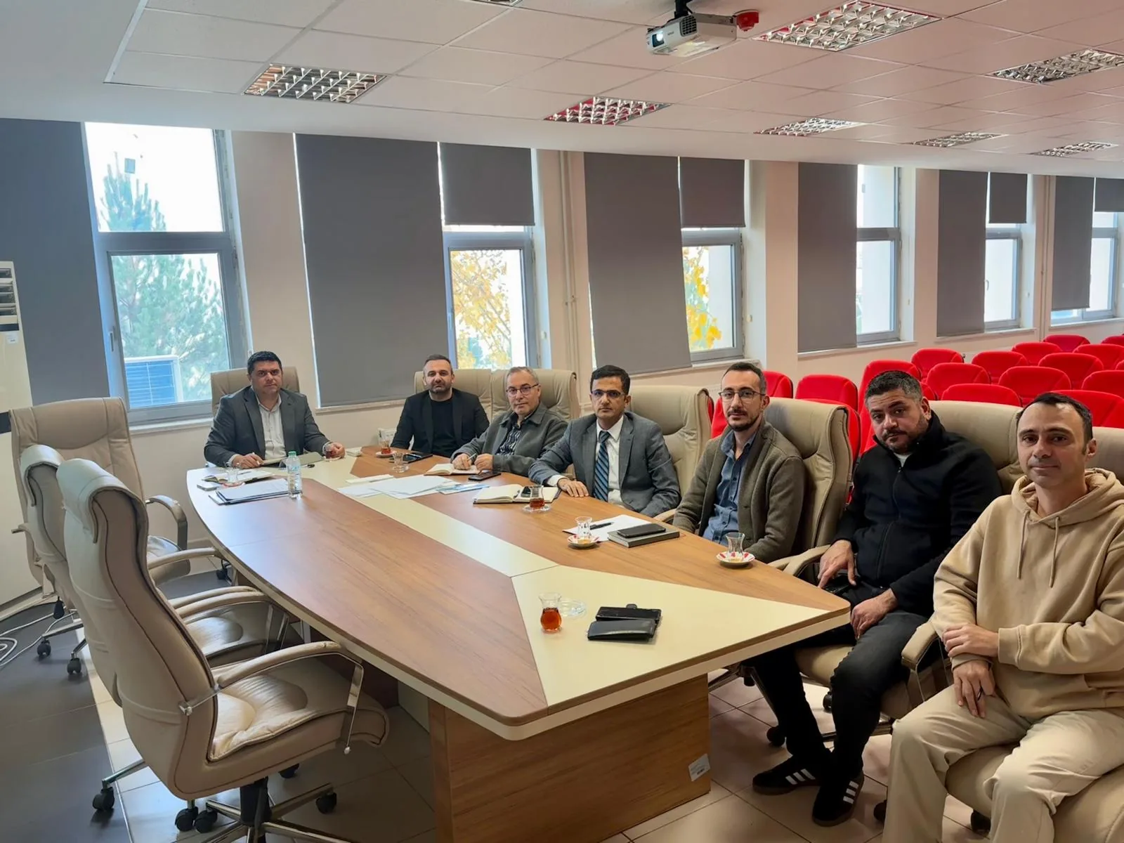Mühendislik Fakültesinde Yaklaşan Kurumsal Akreditasyon Değerlendirme Programı Öncesi Toplantı Gerçekleştirildi