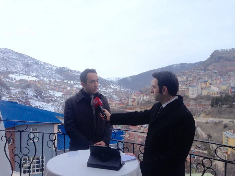 Rektör İpek, TRT Canlı Yayınına Katıldı
