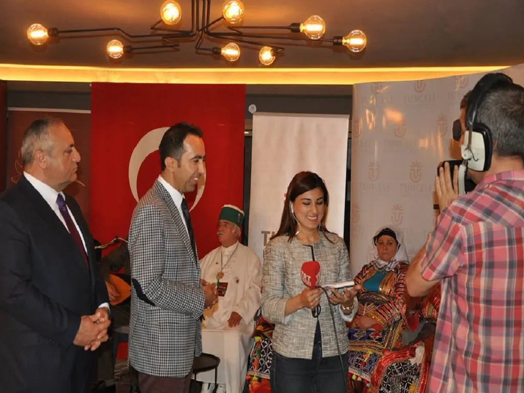 Rektör Ubeyde İpek TRT Haber Canlı Yayınına Katıldı