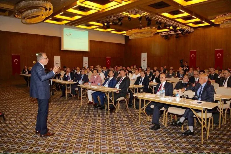 Rektör Ubeyde İpek ÜNİP Toplantısına Katıldı