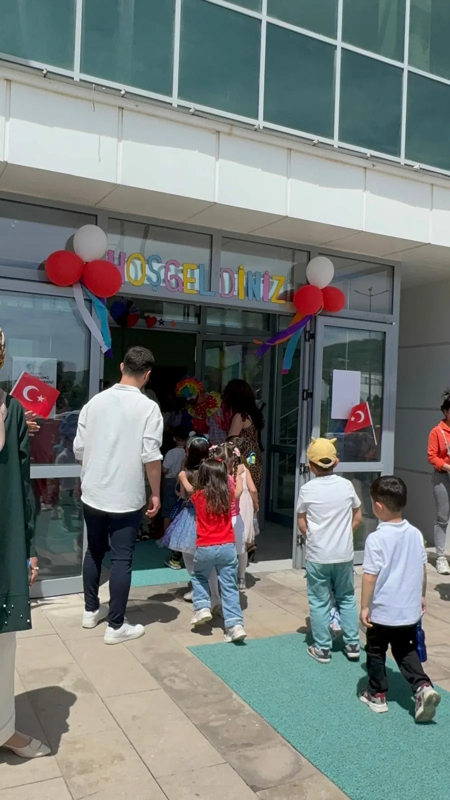 Munzur Üniversitesi'nde ''Kampüste Minik Ayak Sesleri'' Etkinliği Yapıldı
