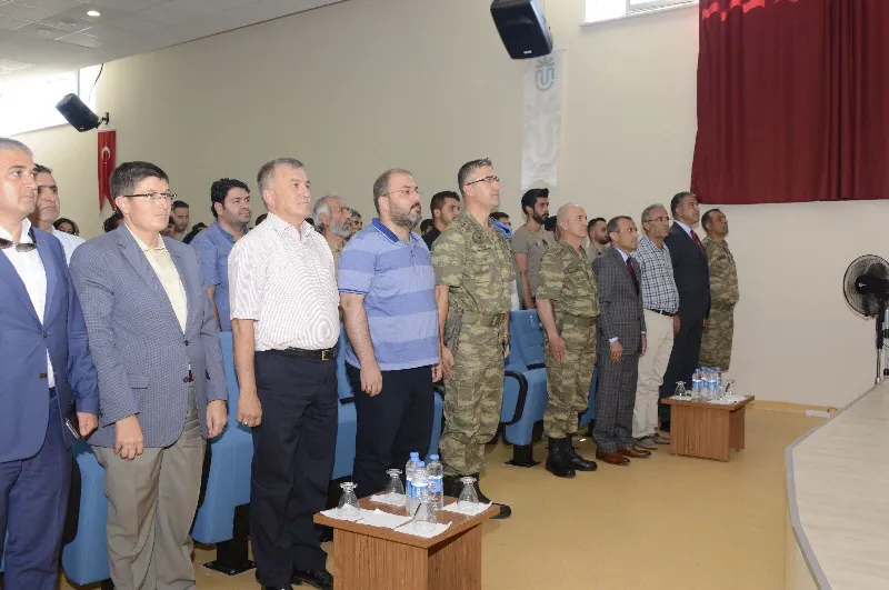 Üniversitemizde "Altın Nesil Aldatmacası, FETÖ Örgütlenmesi ve 15 Temmuz Süreci” Adlı Konferans Düzenlendi