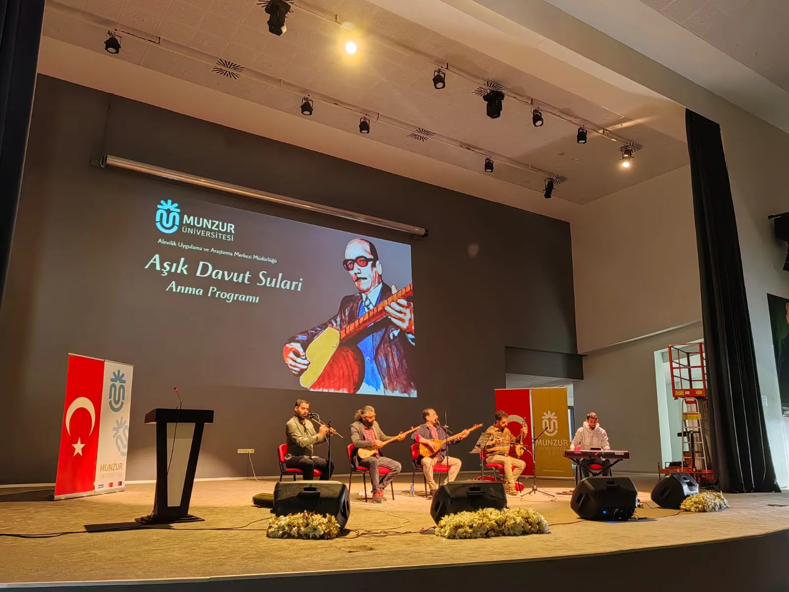 Munzur Üniversitesi’nden Âşık Davut SULARİ’ye 100. Yıl Vefası