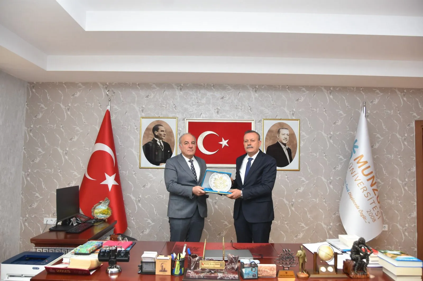 Bitlis Eren Üniversitesi Rektörü Sayın Prof. Dr. Necmettin ELMASTAŞ'ın Rektörümüz Sayın Prof. Dr. Kenan PEKER'e Ziyareti