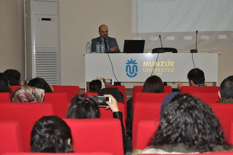 “Shakespeare ve Aşk” Adlı Söyleşi Gerçekleşti