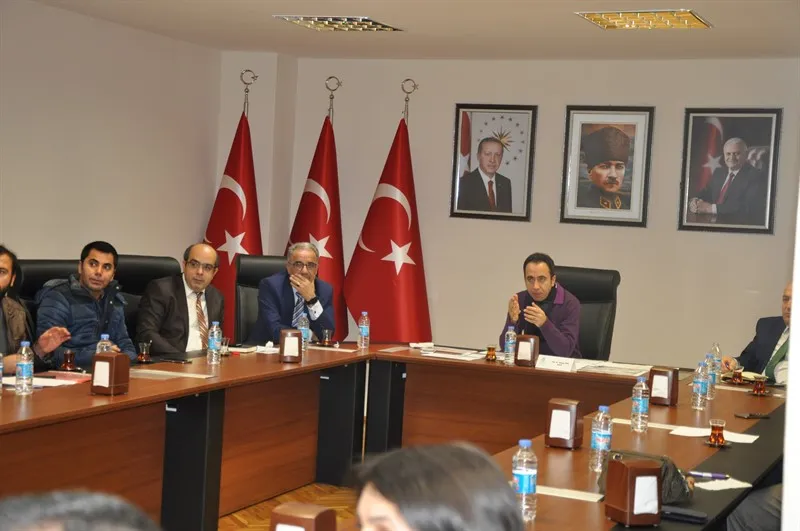 Üniversitemiz Sosyal Yaşam Merkezi Projesi Bilgilendirme Toplantısı Yapıldı