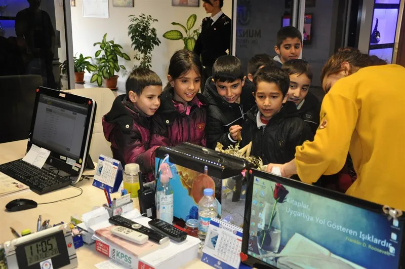 Ovacık Yeşilyazı İlkokulu ve Gözeler İlkokulu Öğrencilerinden Üniversitemize Ziyaret
