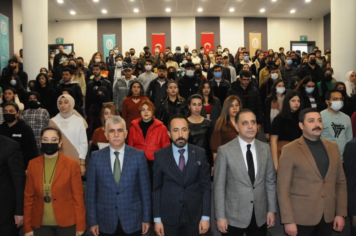 Üniversitemizde “Kariyer Tecrübesi Paylaşımı” Konulu Söyleşi Programı Düzenlendi