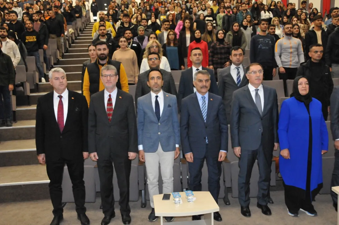 Üniversitemizde “Ombudsmanlık ve Türkiye’nin 2023 Hedefleri” Konferansı Gerçekleştirildi
