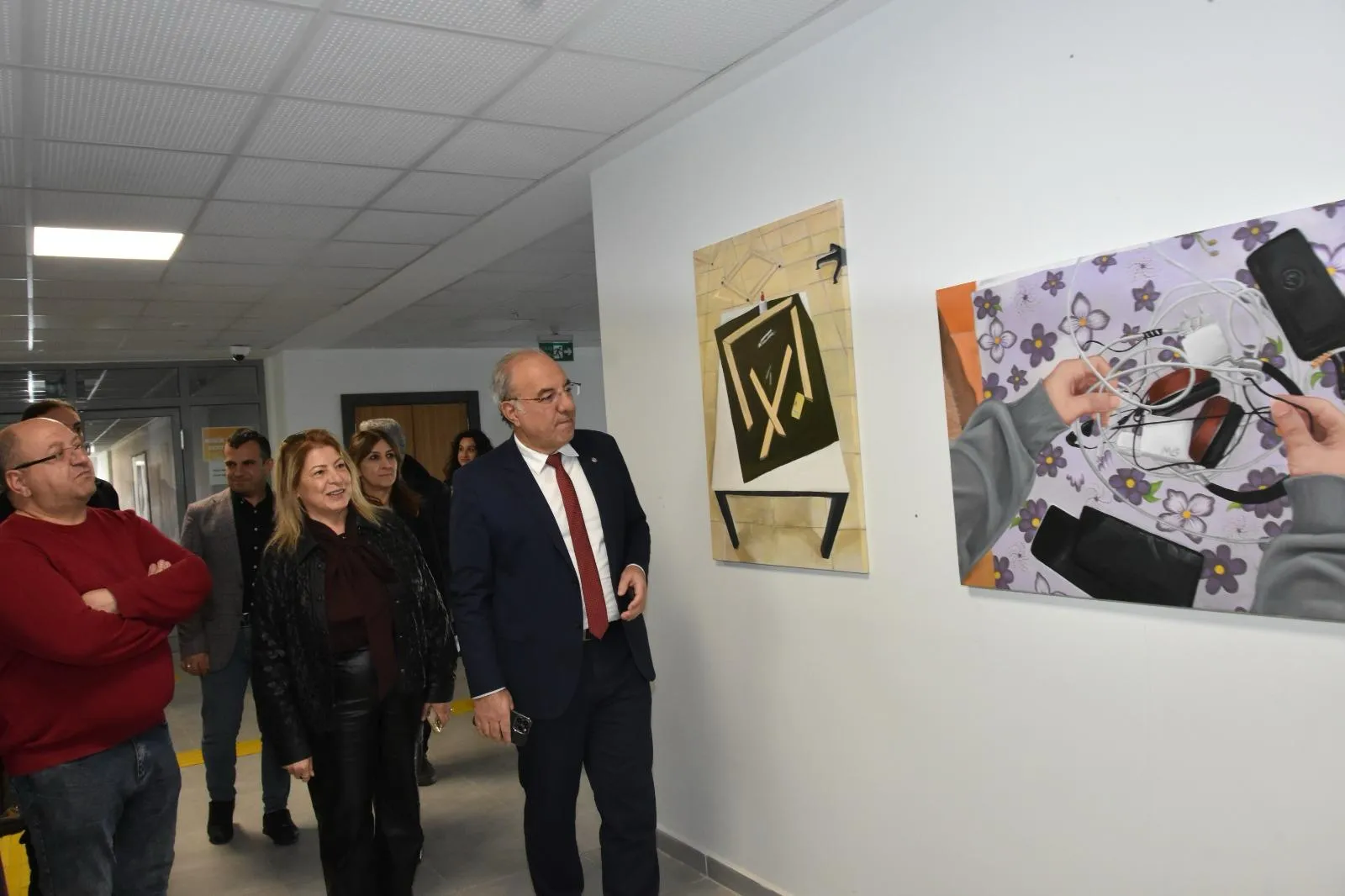 Rektörümüz Prof. Dr. Kenan PEKER Munzur Üniversitesi'nin Aile Yılı Sergisine Katıldı