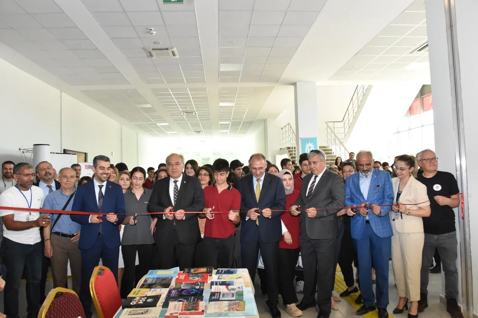Munzur Üniversitesi, Anadolu Üniversiteler Birliği Tanıtım ve Tercih Fuarı'na Ev Sahipliği Yaptı