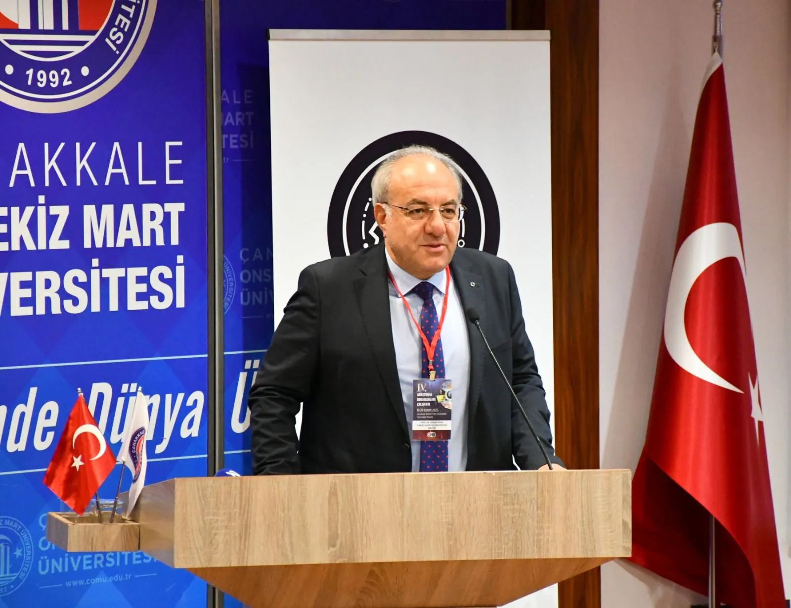 Rektörümüz Prof. Dr. Kenan PEKER, Çanakkale Onsekiz Mart Üniversitesi'nin 4. Araştırma Dekanları Çalıştayına Katıldı.