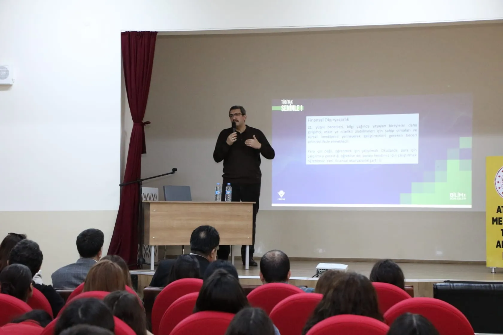 Munzur Üniversitesi, Tunceli Atatürk Mesleki ve Teknik Anadolu Lisesi'nde ''TÜBİTAK Bilim Söyleşileri''ni Gerçekleştirdi