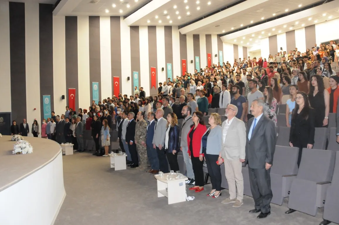 Üniversitemizde Hemşireler ve Ebeler Günü Etkinliği Gerçekleştirildi