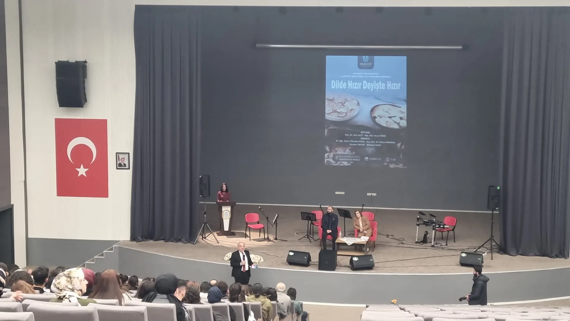 Munzur Üniversitesi'nde Dilde Hızır Deyişte Hızır Etkinliği