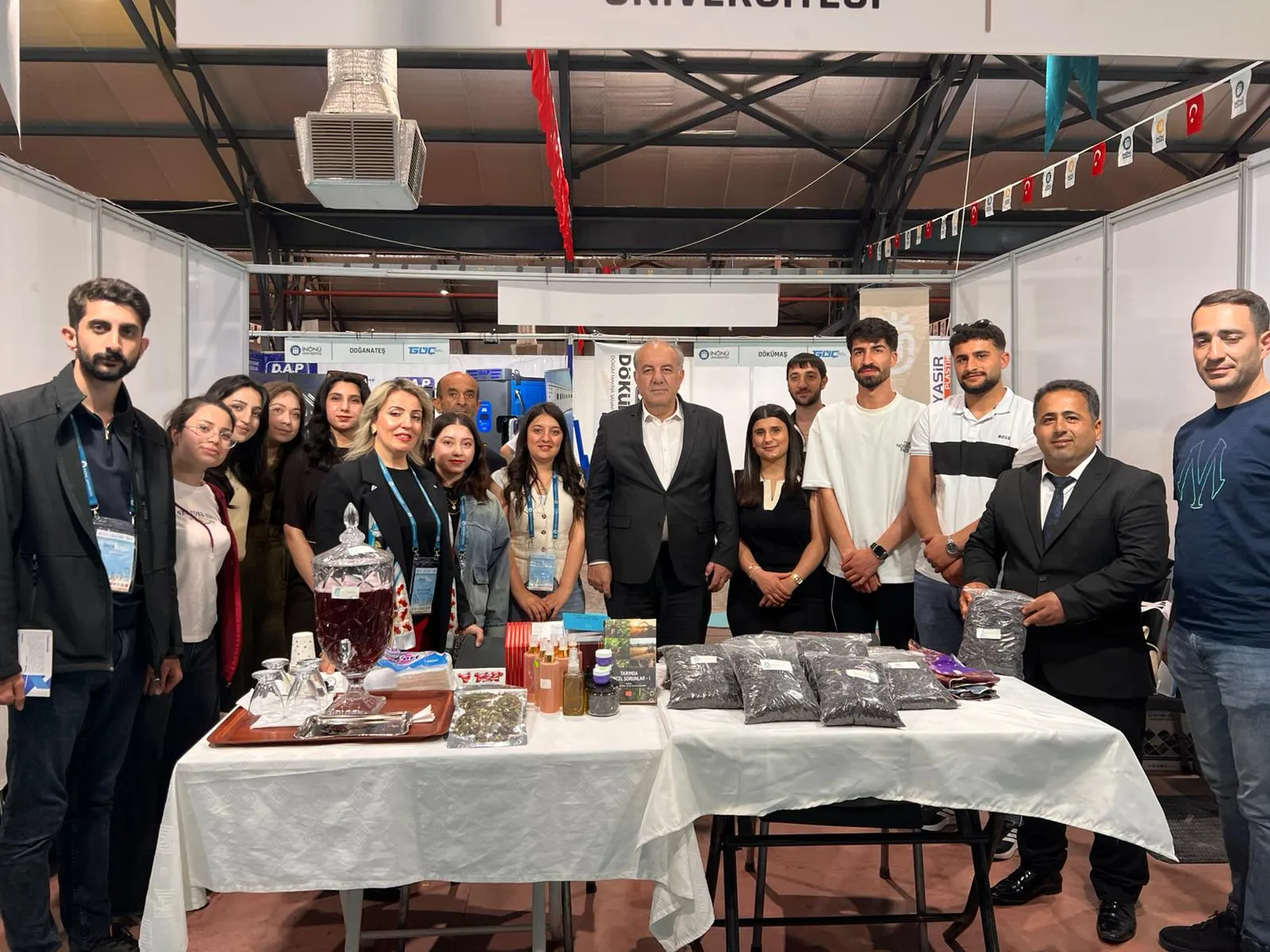 Rektörümüz Prof. Dr. Kenan PEKER, İnönü Üniversitesi Ev Sahipliğindeki İpekyolu Kariyer Fuarı’na Katıldı