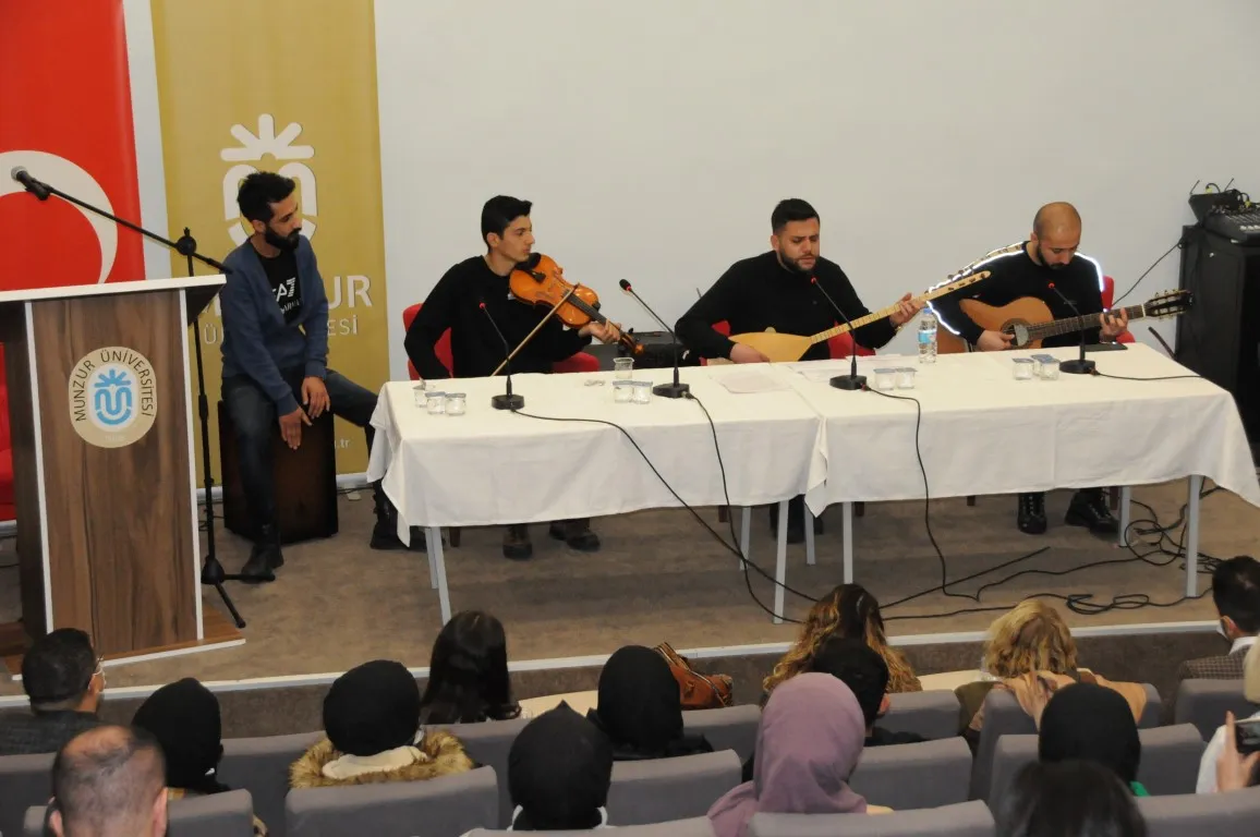 Üniversitemizde, "İstiklal Marşımızın Kabulünün 101. Yılı" Dolayısıyla Söyleşi Programı Düzenlendi