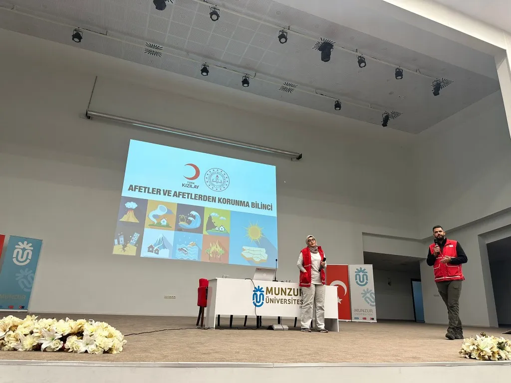 Munzur Üniversitesi ile Türk Kızılay İş Birliği: Afet Bilinci Eğitimi Verildi