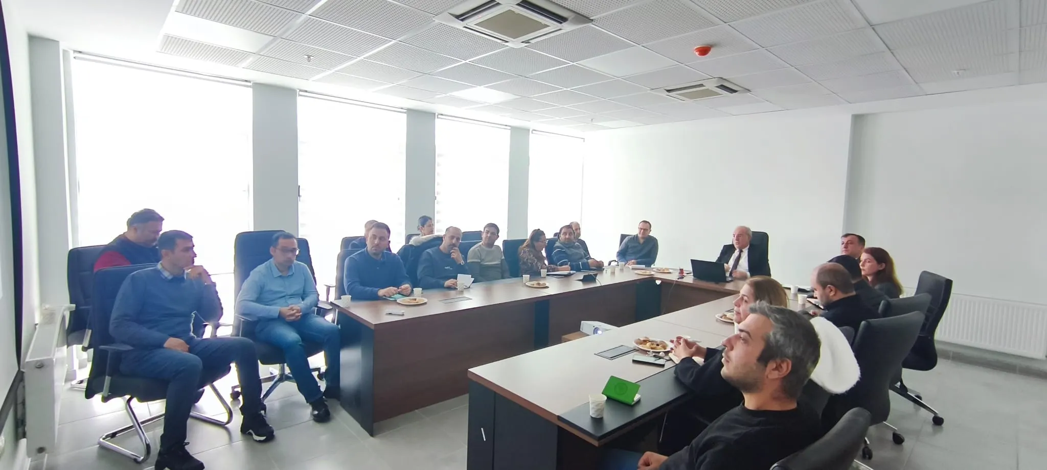 Rektörümüz Prof. Dr. Kenan PEKER, Munzur Üniversitesi'nin MUNTEAM Toplantısına İştirak Etti