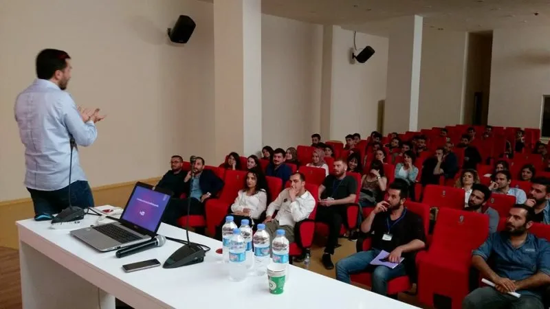 Yüksek Teknoloji Kulübümüzün ''Neden Yazılım ve Yazılımda Kariyer'' Konferansı