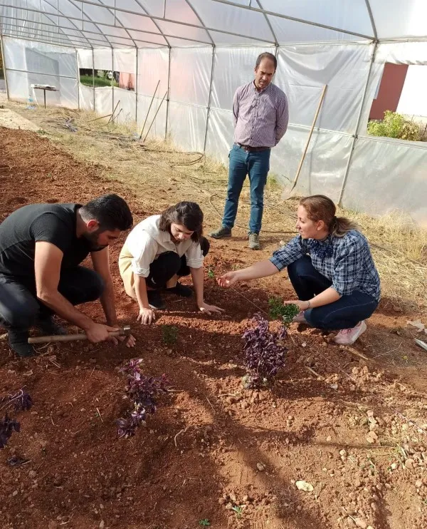 Organik Tarım Programı Öğrencileri Uygulamalı Derslere Başladı
