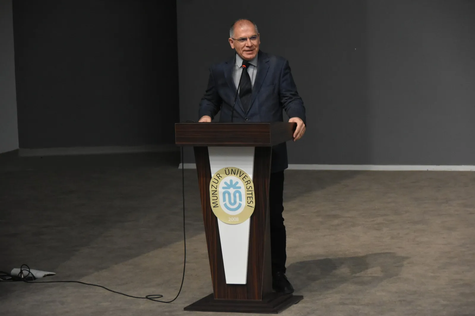 Munzur Üniversitesi Edebiyat Fakültesi’nde “Sömürgecilik ve Edebiyat” Üzerine Etkinlik