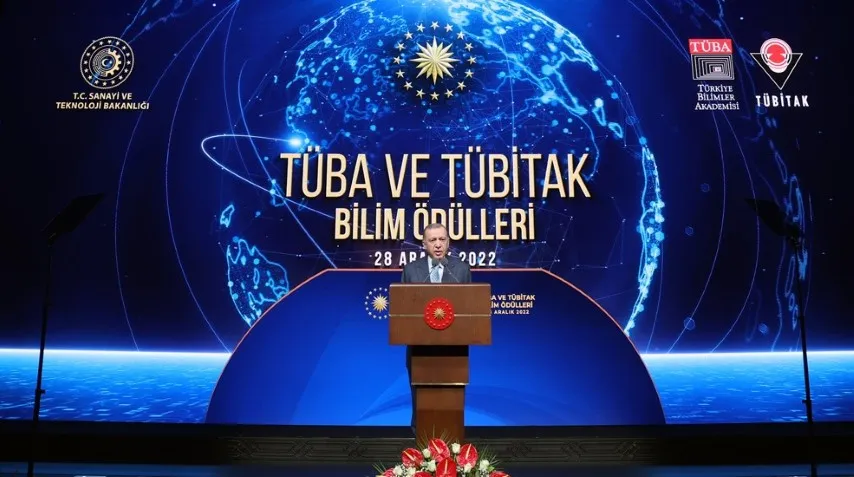 Rektör İpek TÜBA ve TÜBİTAK Bilim Ödülleri Törenine Katıldı