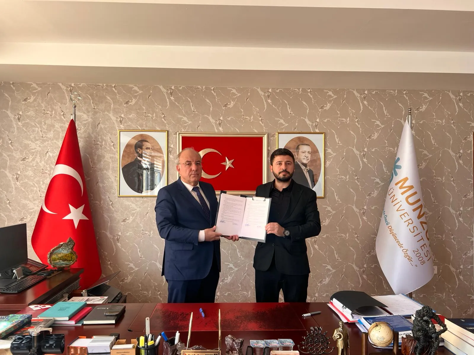 Munzur Üniversitesi ile Türkiye Gençlik Vakfı (TÜGVA) Tunceli İl Temsilciliği Arasında İş Birliği Protokolü İmzalandı
