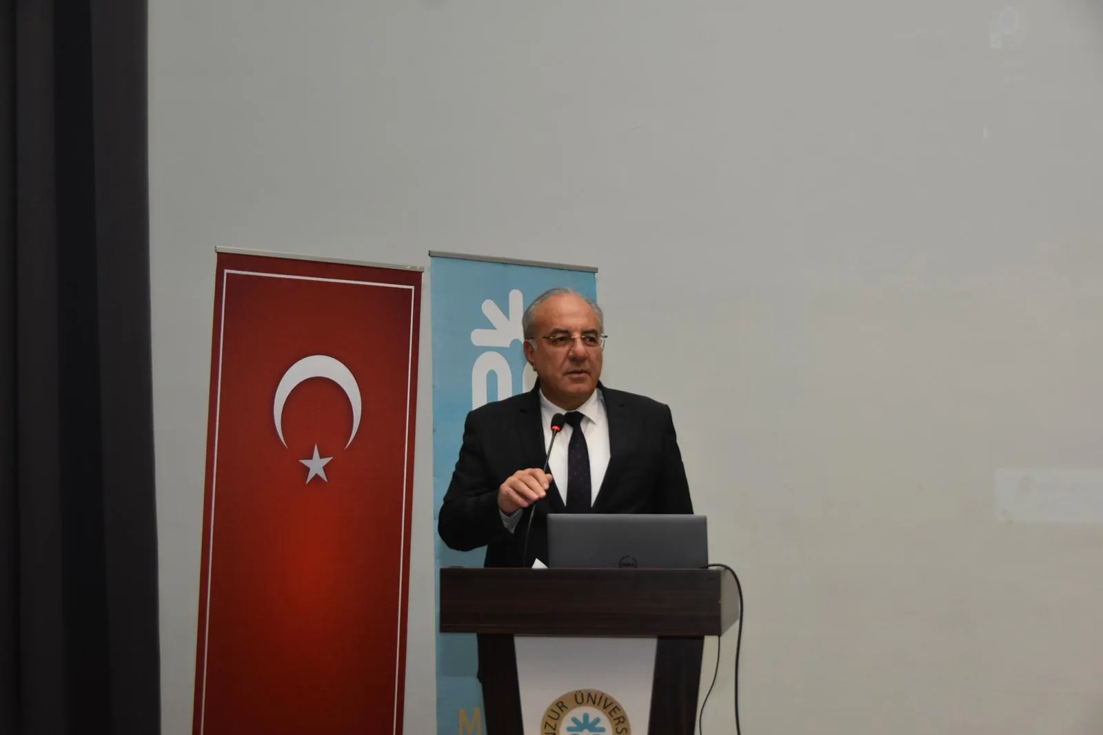 Munzur Üniversitesi'nde, İYTE Rektörü Prof. Dr. Yusuf BARAN’dan Liderlik, İnovasyon ve Girişimcilik Dersi