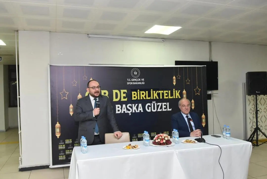 Rektörümüz Prof. Dr. Kenan PEKER ve Muş Alparslan Üniversitesi Rektörü Prof. Dr. Mustafa ALİCAN, Tunceli KYK Kız Yurdu’nda Öğrencilerle Bir Araya Geldi
